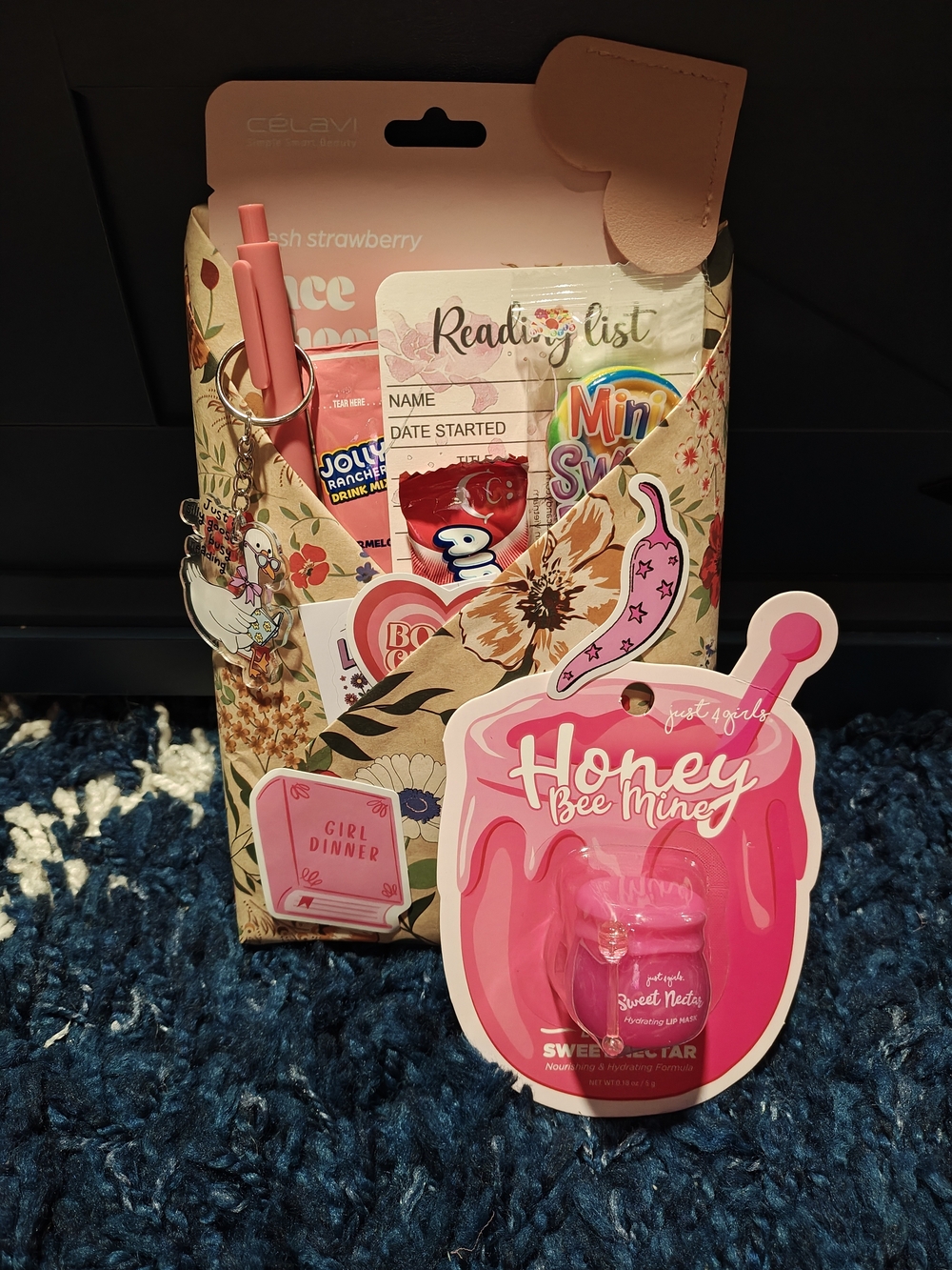 Honey Bee Mine Pink Lip Mask & Sweet Strawberry Bath Set
